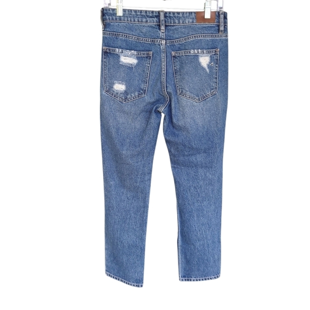 EUC Hidden High-Rise Very Distressed Boyfriend Jean - Picture 3 of 6
